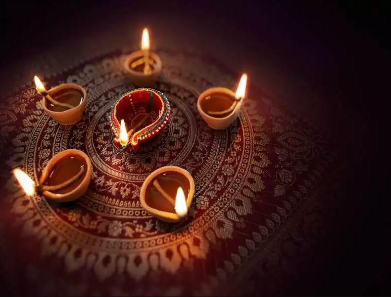 Happy Diwali 2021: Messages, Images, Wishes, Quotes